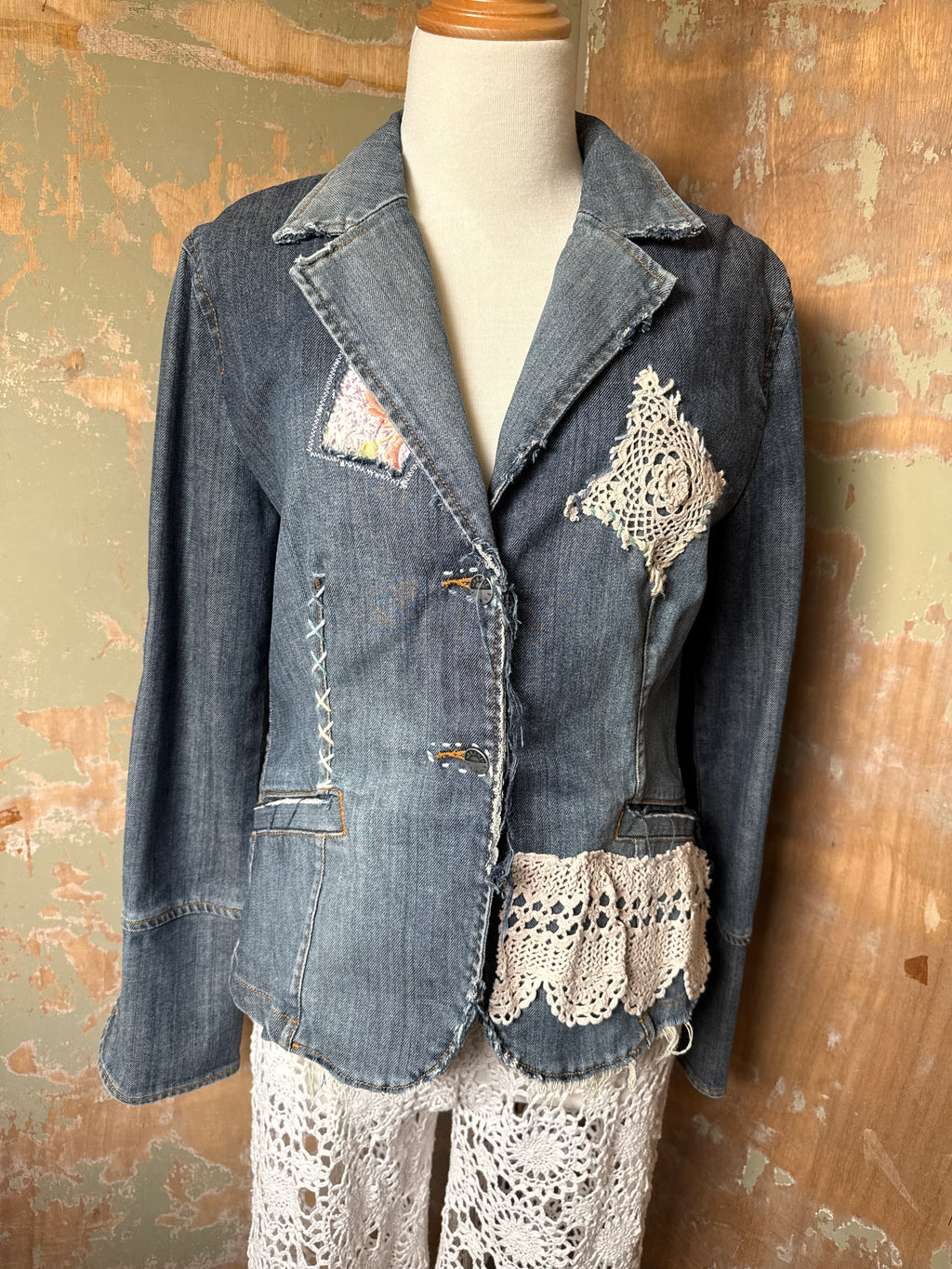 Chuckles & Boo Maple Jacket S10 - Stay Wild Collective
