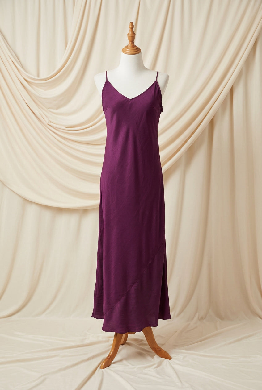 Otomo Marilyn Silk/linen slip long grape