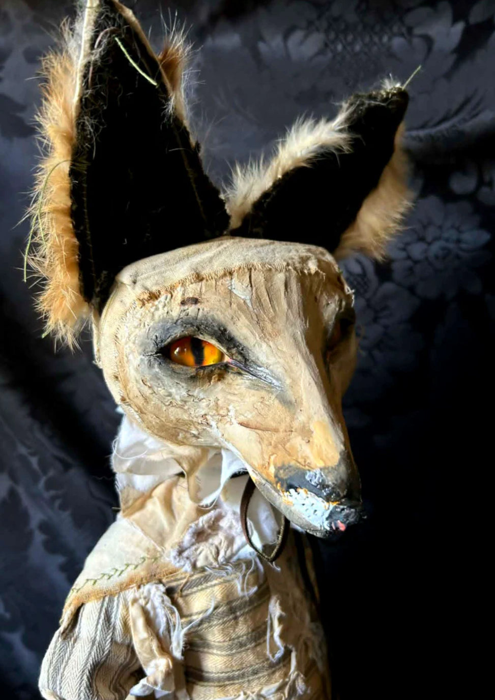 FIDENZA Fox Sculpture hip decay
