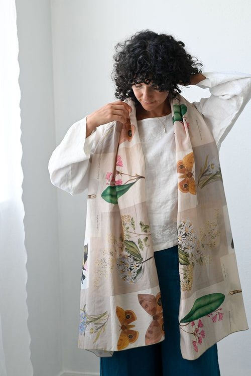 Lazy bones natural wonders scarf