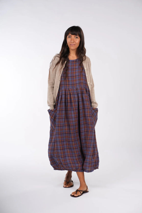 Montaigne Sartene French Linen Dress in Plaid