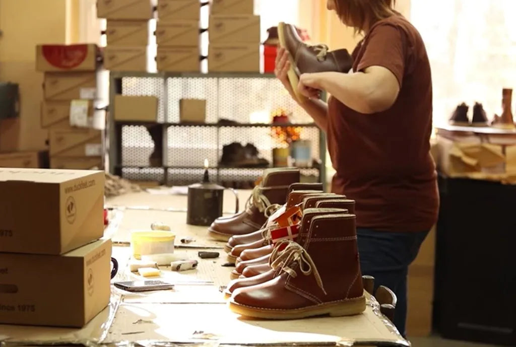 Duckfeet - Faborg | Brown - Stay Wild Collective  