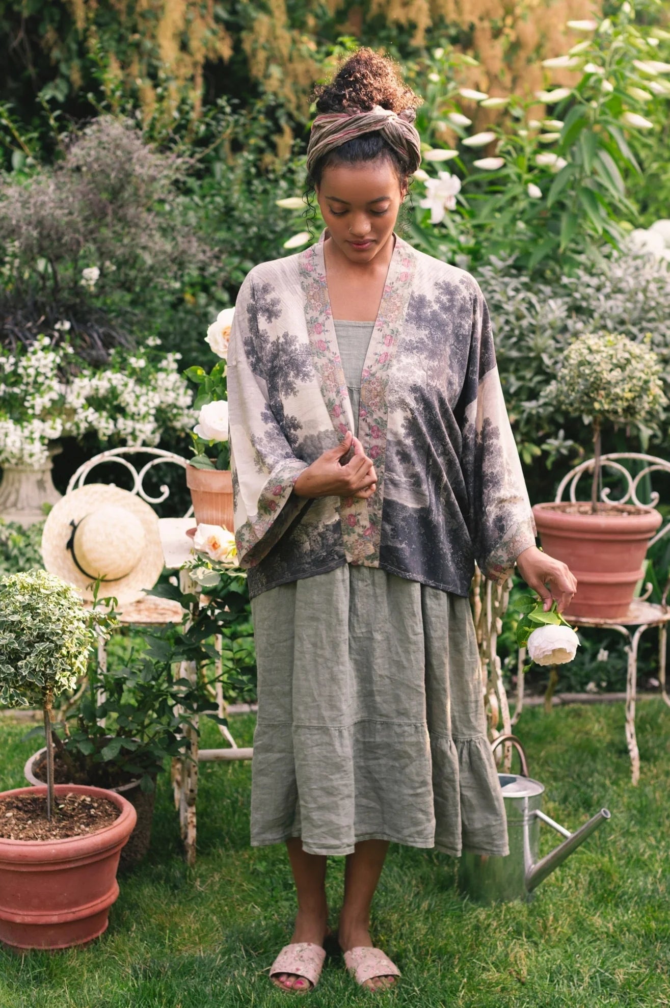 Market of stars still I rise pixie duster