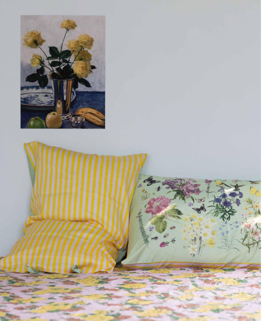 Lazybones busy garden pillowcase set