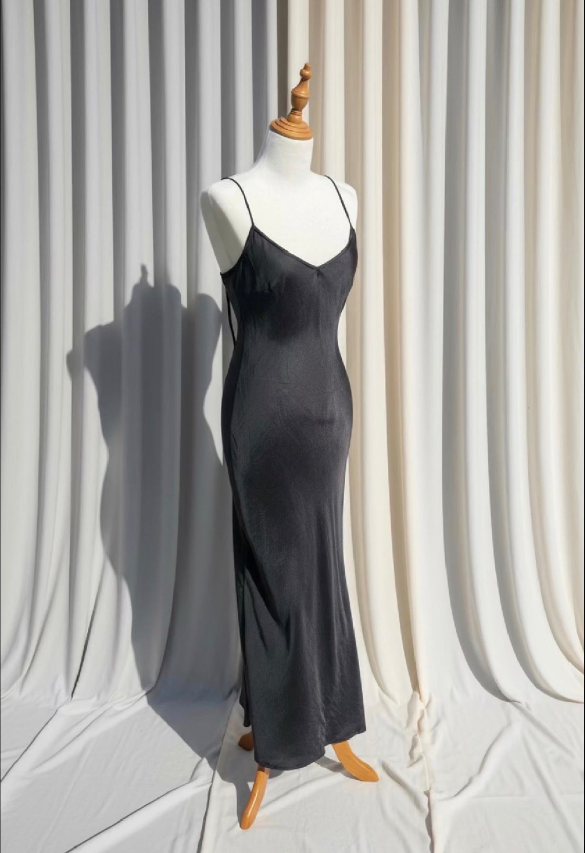 Otomo Marilyn Silk/lsatin slip long maxi dress BLACK