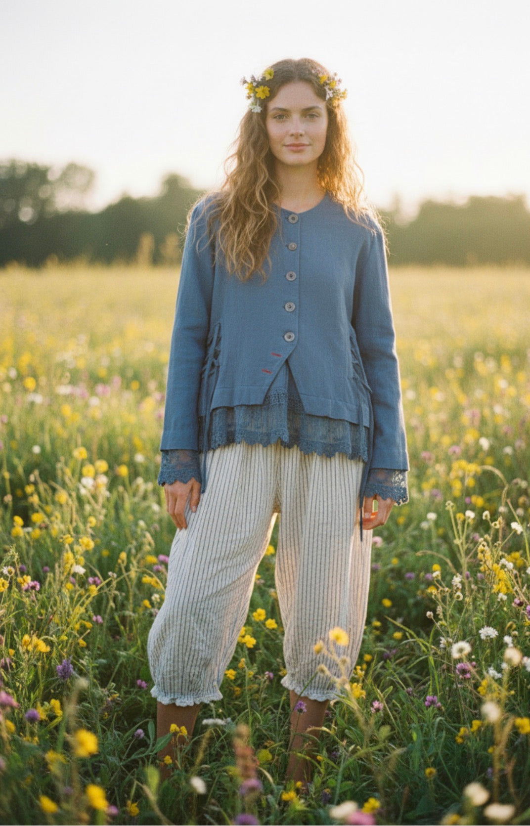  Ewa I walla Alfonsa JACKET

Twill jacket with lace endings - Stay Wild Collective  