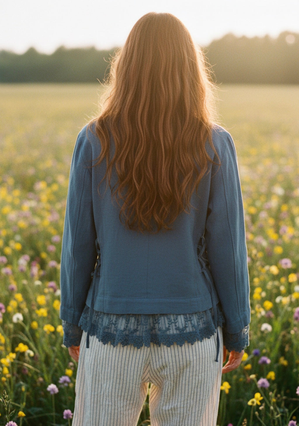  Ewa I walla Alfonsa JACKET

Twill jacket with lace endings - Stay Wild Collective  
