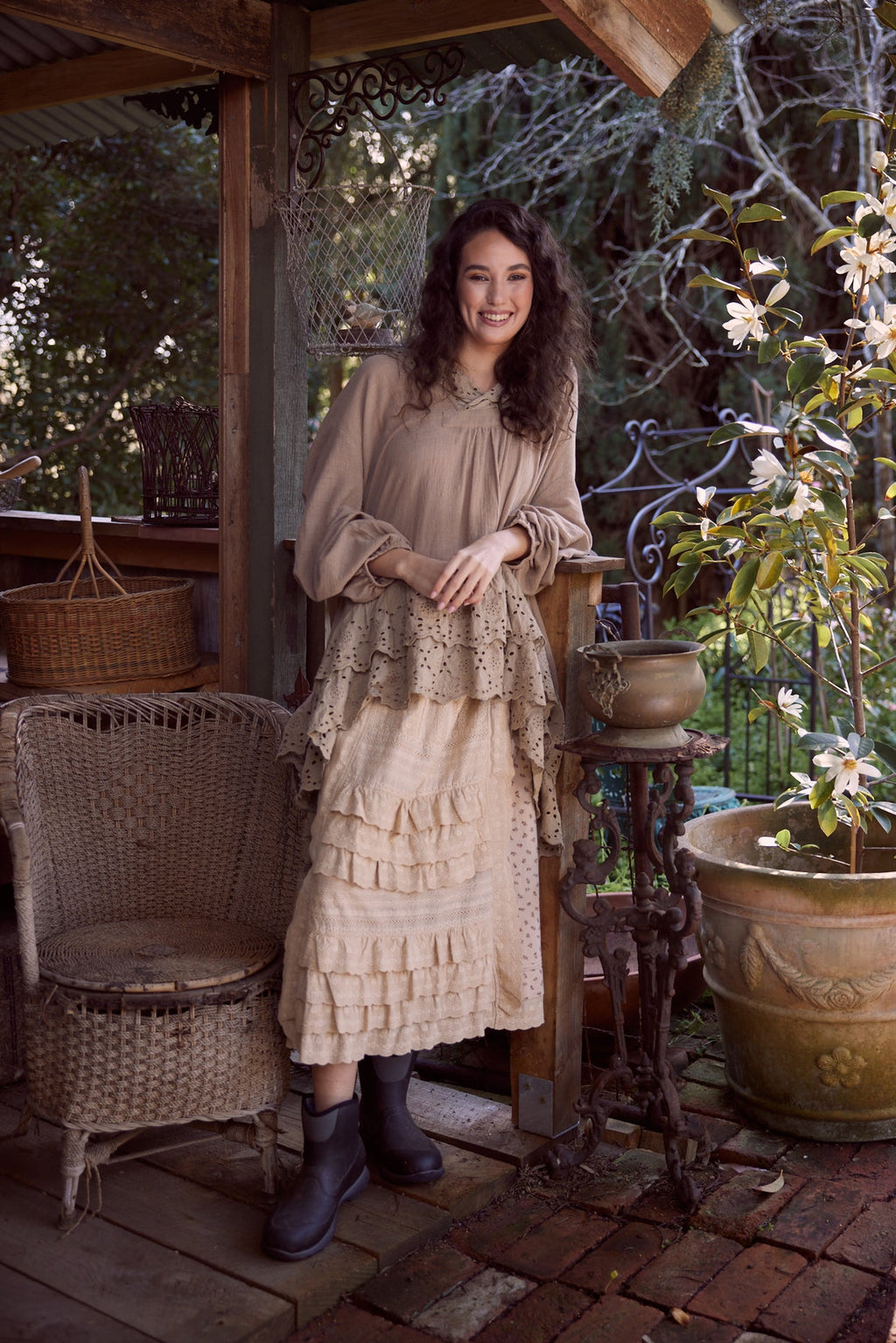 Miss roses sister violet fable skirt sandcastle