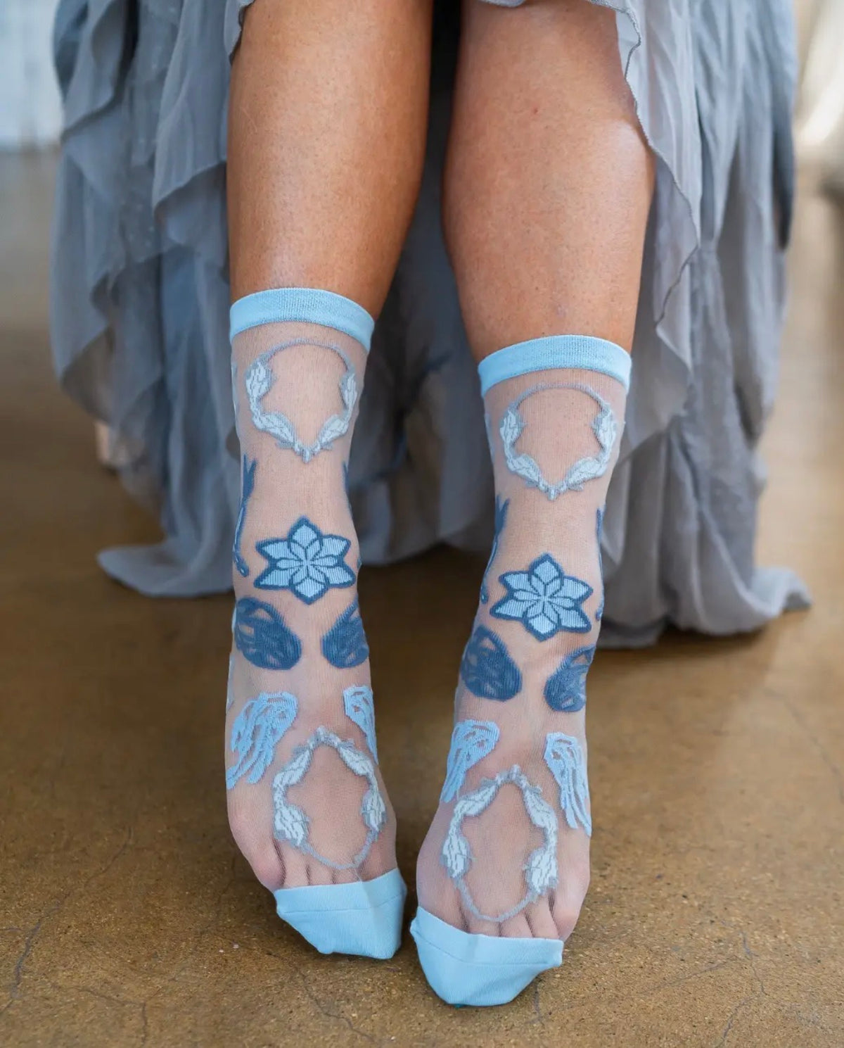 The hobbit Galadriel sheer crew socks
