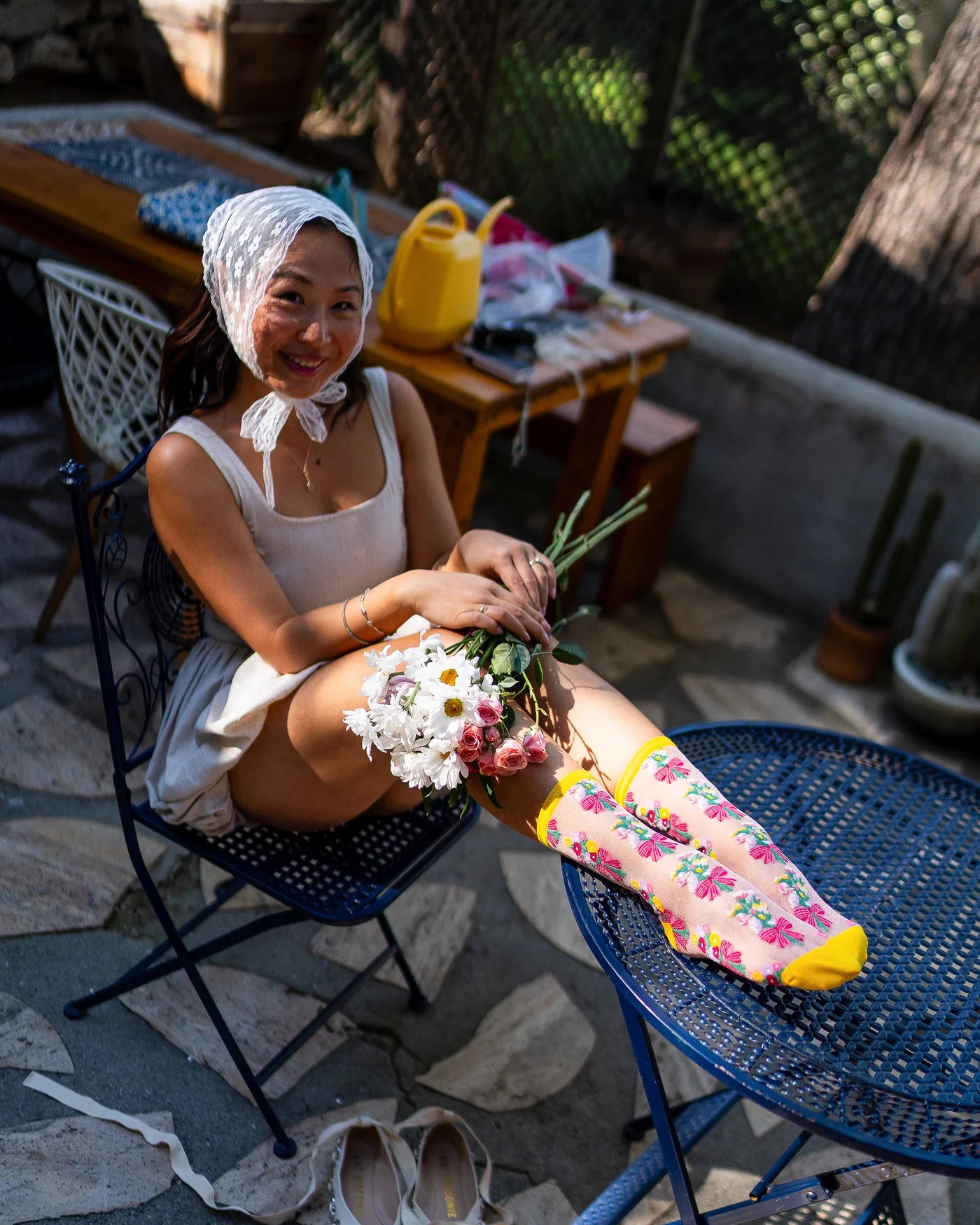 Bouquet all day shimmer sheer crew socks