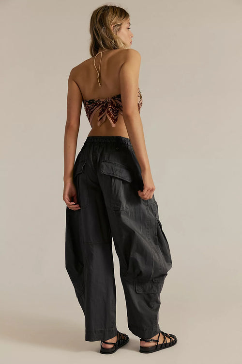  Free people onset parachute pants black sand - Stay Wild Collective  