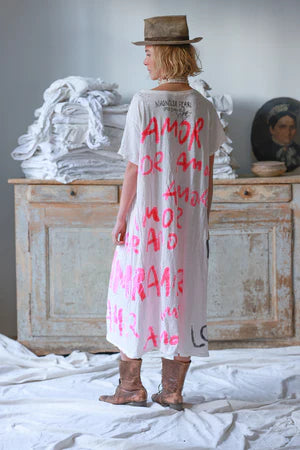 Pre order DRESS 1121-TRUE-OS
Love Amor Tee Dress