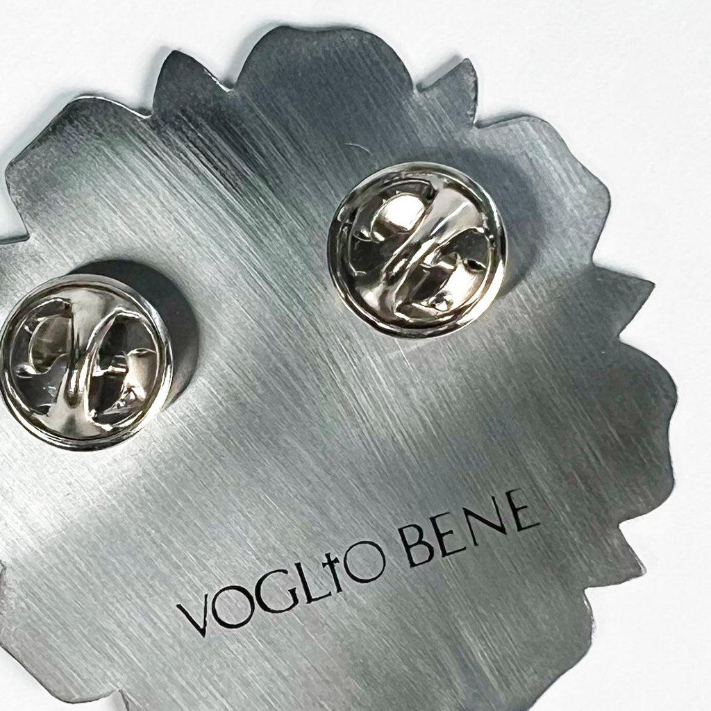 Voglio Bene Rosettes pin