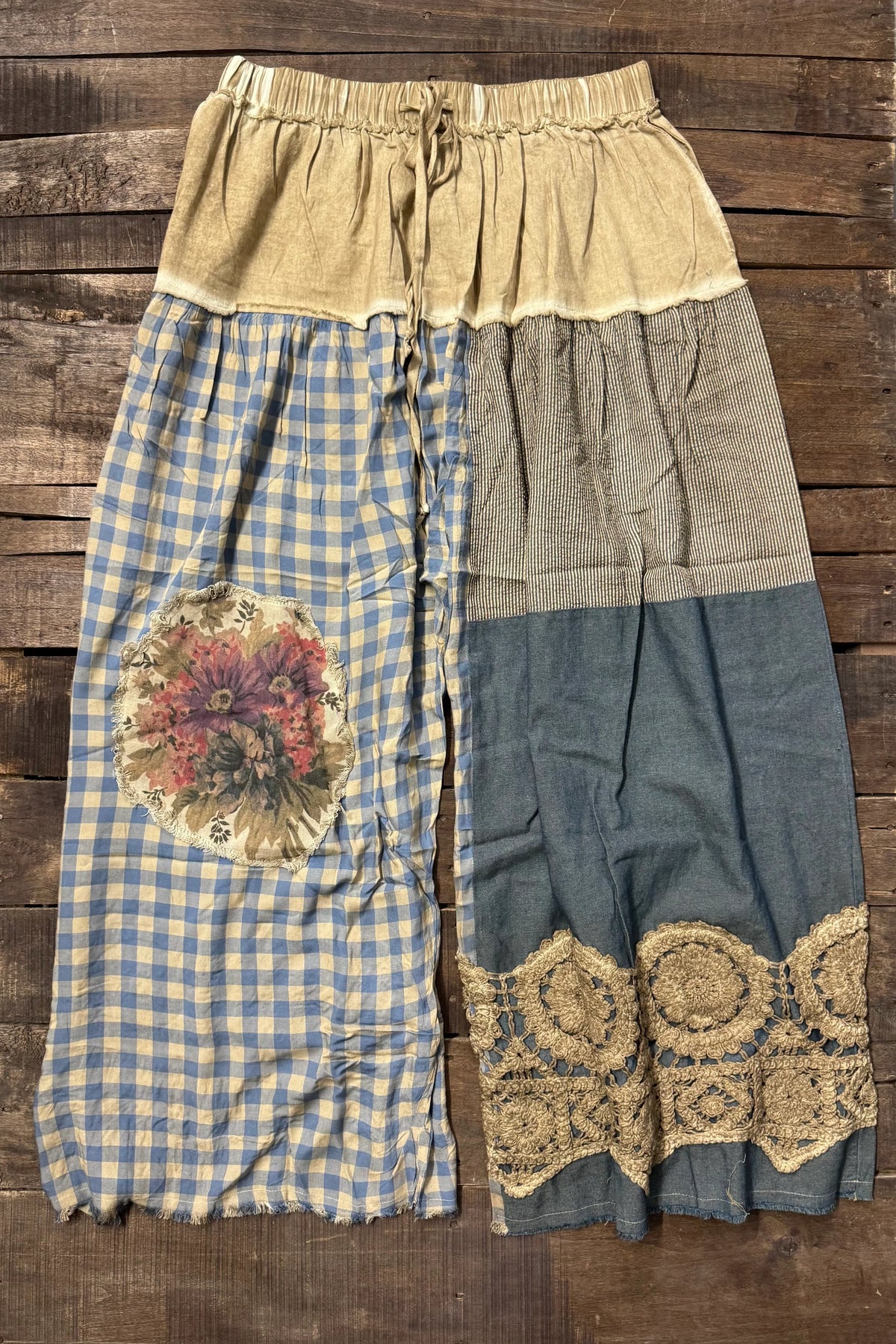 Jaded Gypsy Found treasure pants O/S