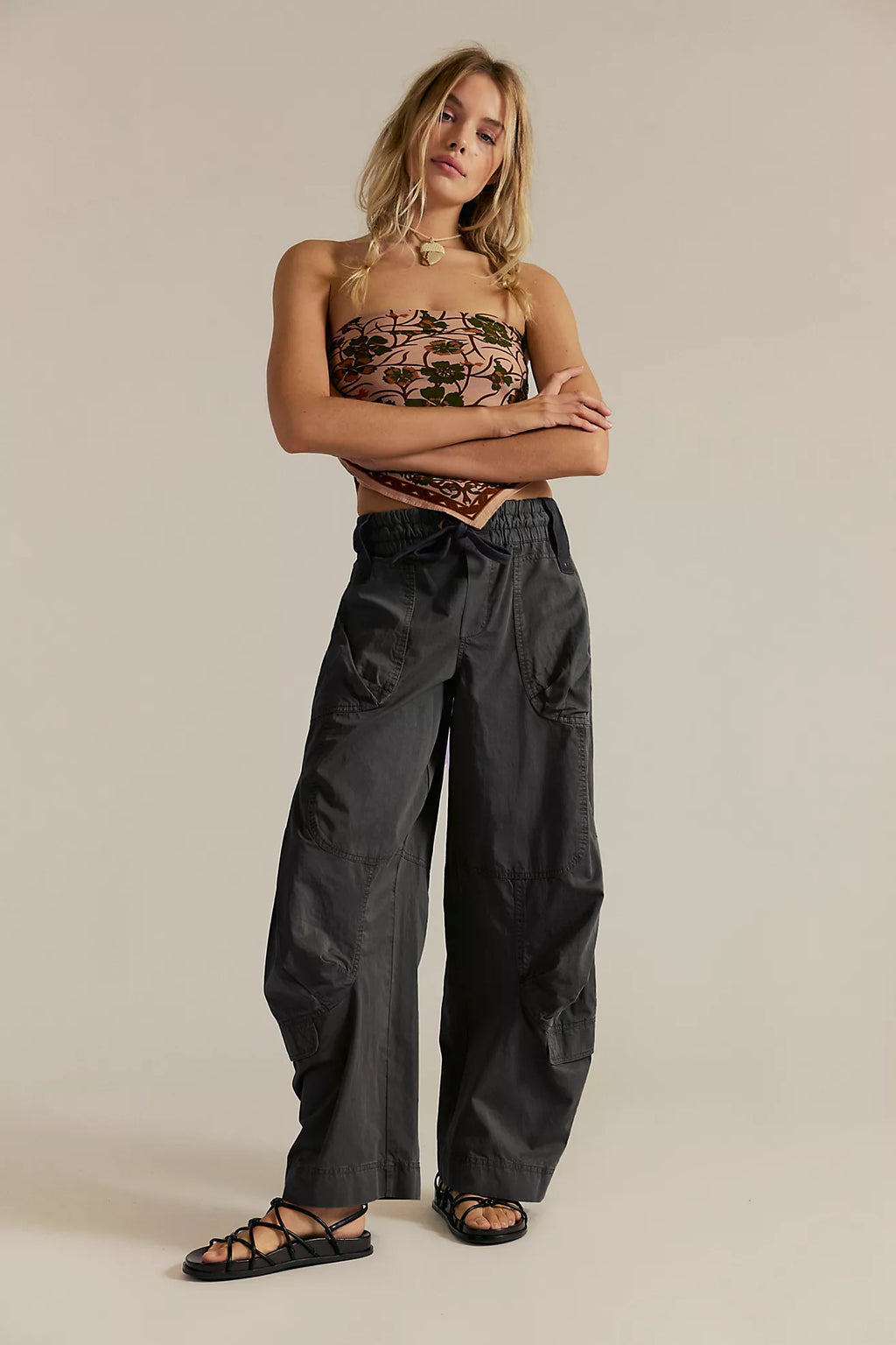 Free people onset parachute pants black sand