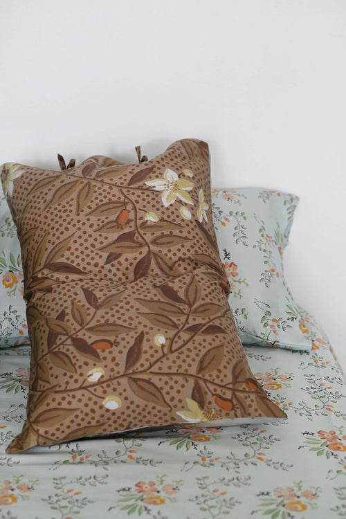 Lazybones View of Mt Fuji pillowcase set