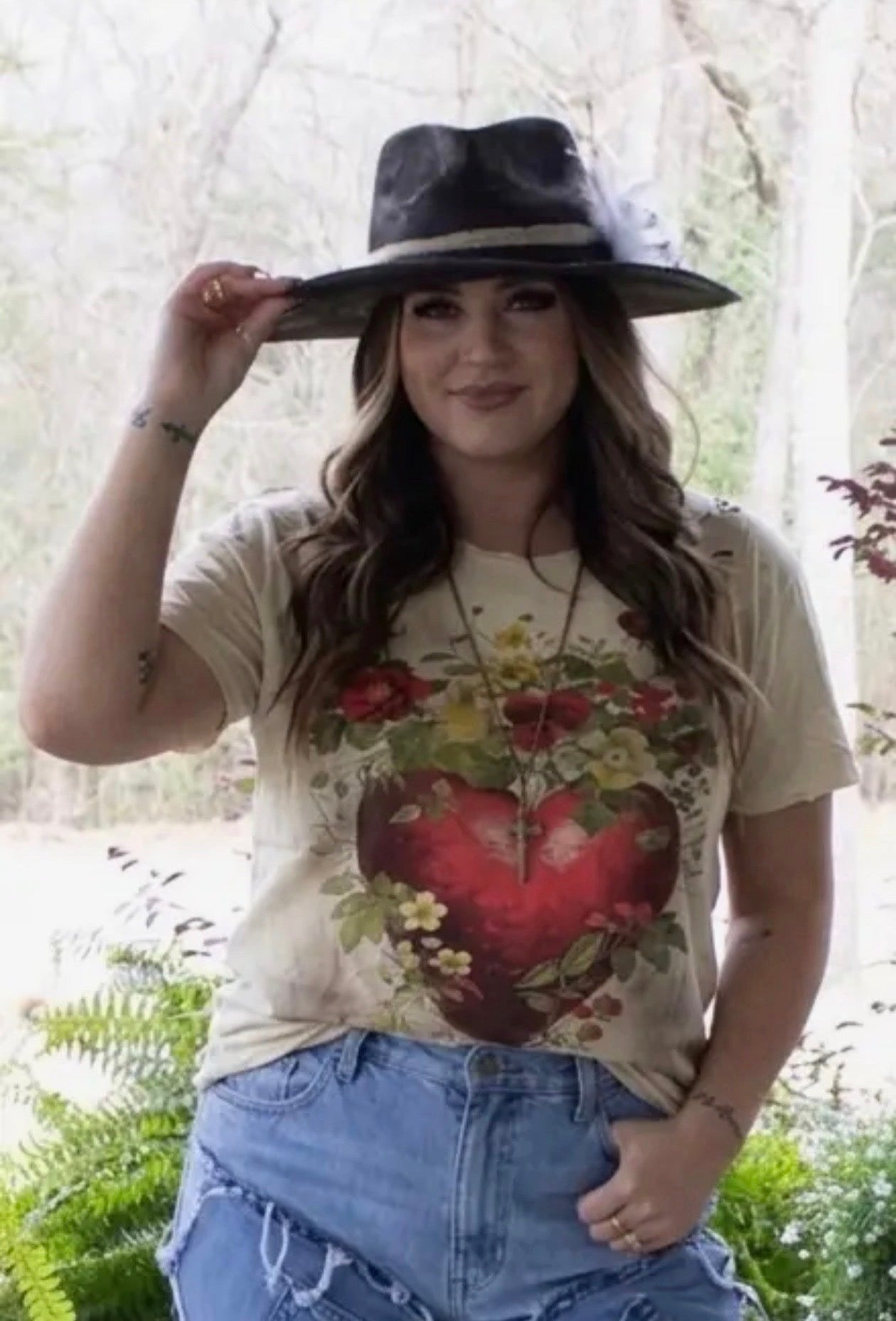  Jaded gypsy moon dance tee - full heart - Stay Wild Collective  