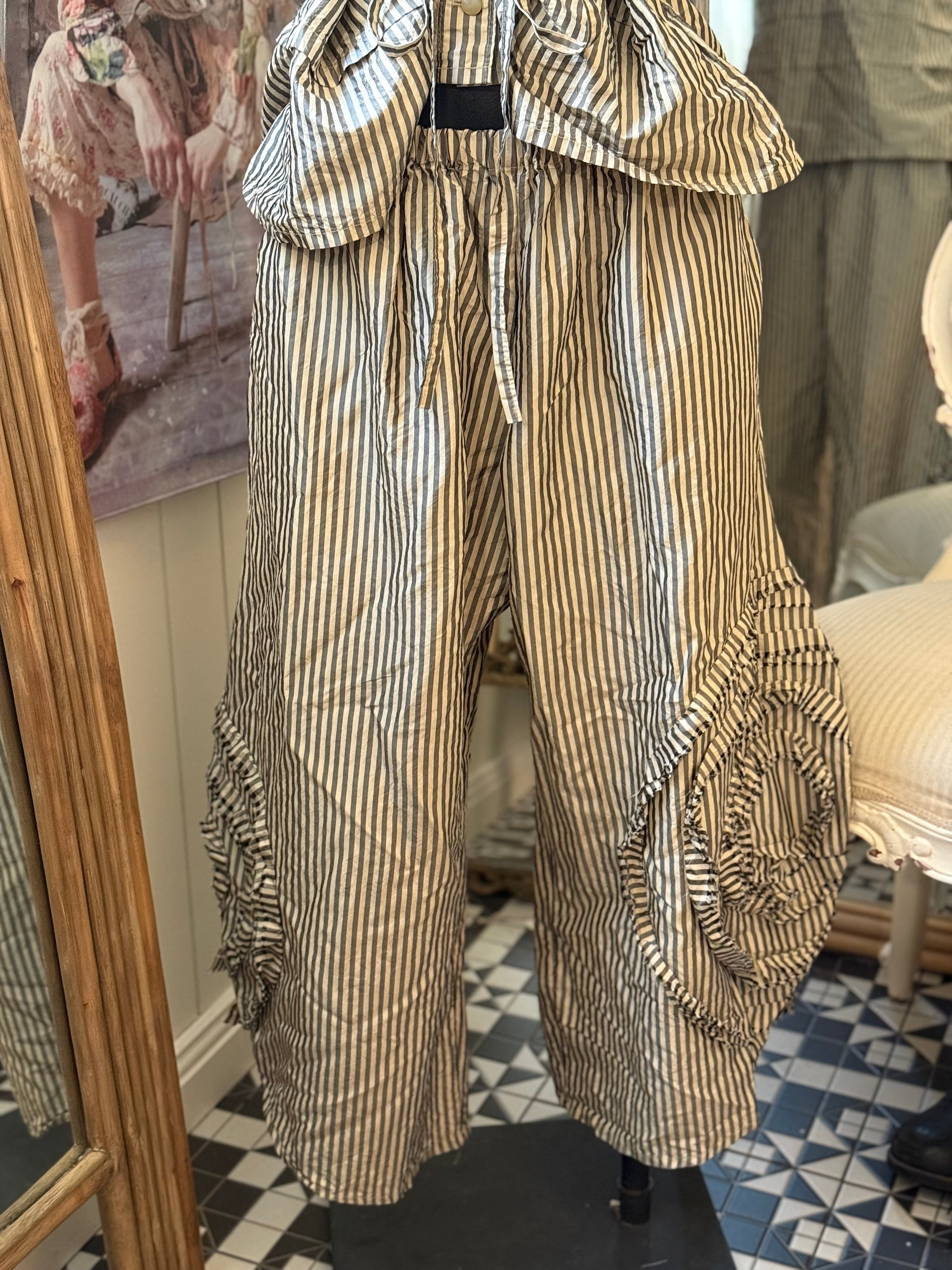  Krista Larson cabbage rose black/white silk taffeta pants O/S - Stay Wild Collective  Pants