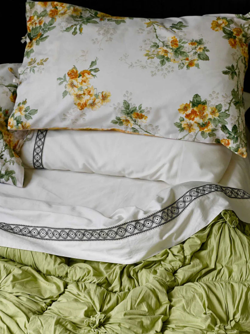  Lazy bones landscape pillow case set - Stay Wild Collective  