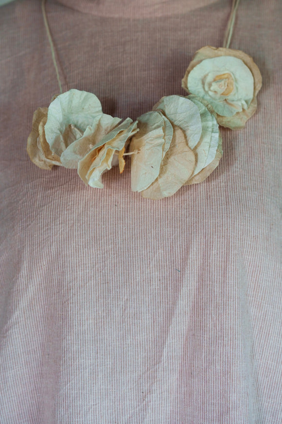 Les Ours Flower Necklace - Stay Wild Collective  Necklace
