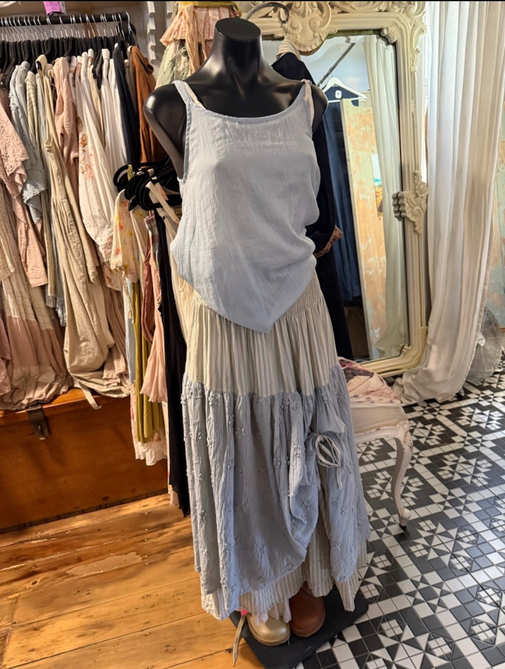  Les Ours Skirt Bruna SALE - Stay Wild Collective  Skirt