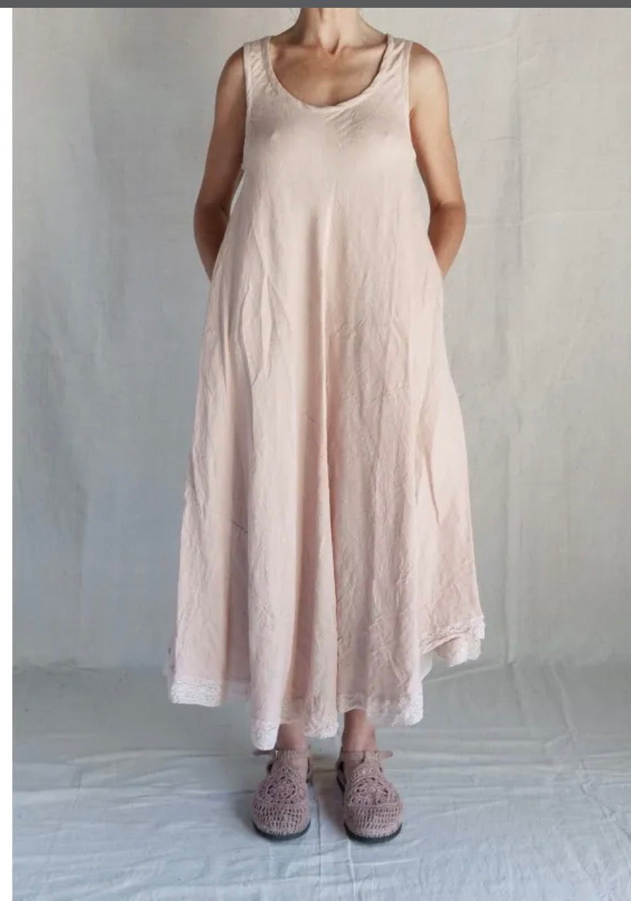  Les ours ss26 calanga dress in blush cotton and linen ss26 - Stay Wild Collective  