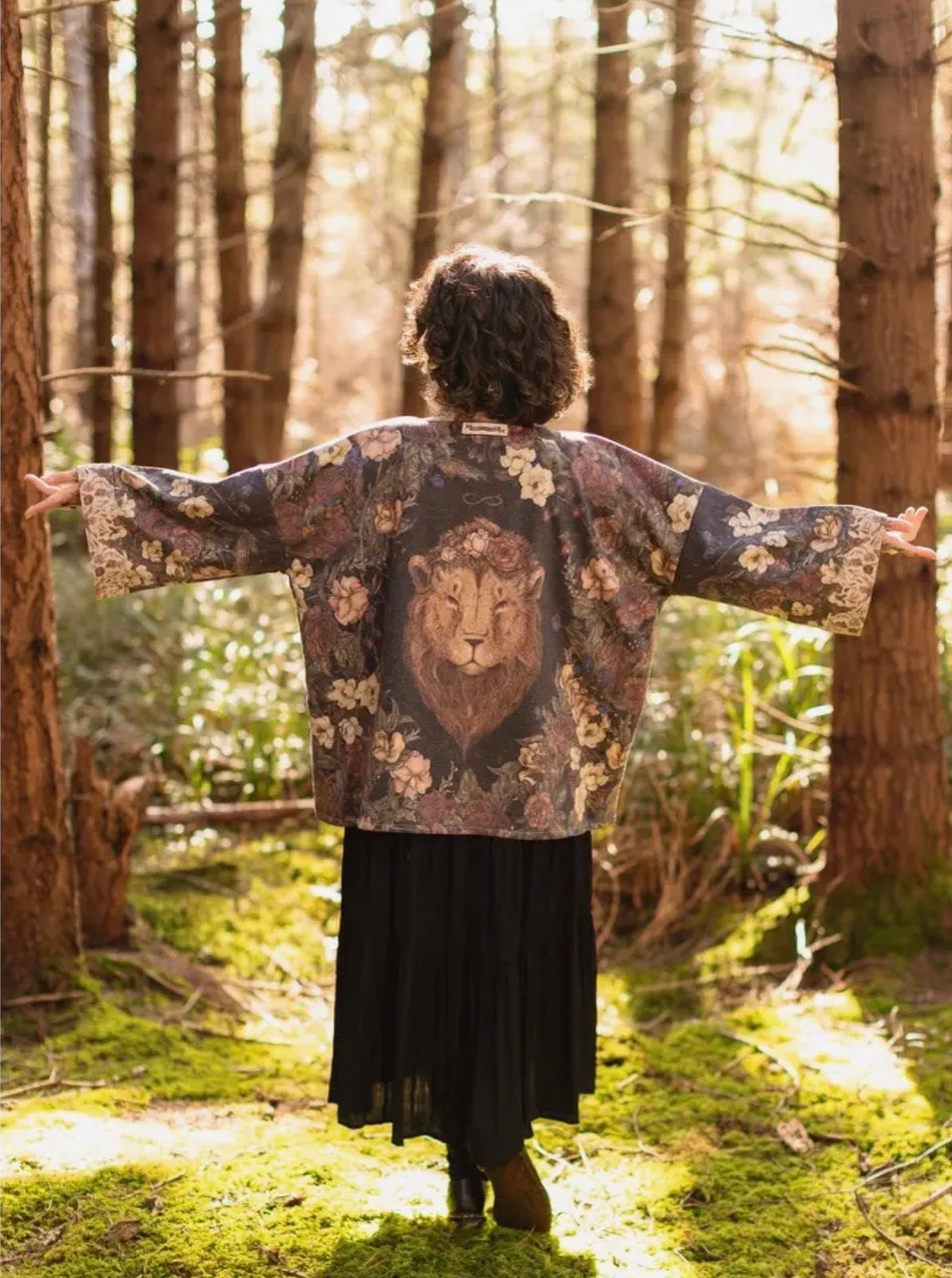   Lion heart cottage cardigan market of stars - Stay Wild Collective  