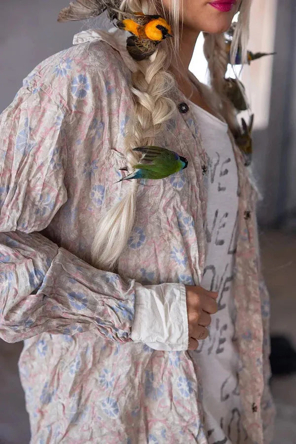 MAGNOLIA PEARL
BOYFRIEND SHIRT ACCENT COLLAR - TOP 943 - Stay Wild Collective  
