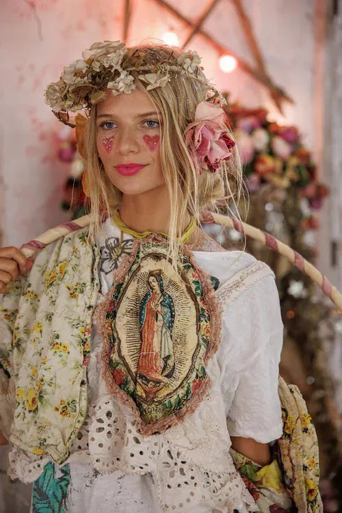  MAGNOLIA PEARL
MARY JABOT WITH ROSES - JABOT 072 - Stay Wild Collective  
