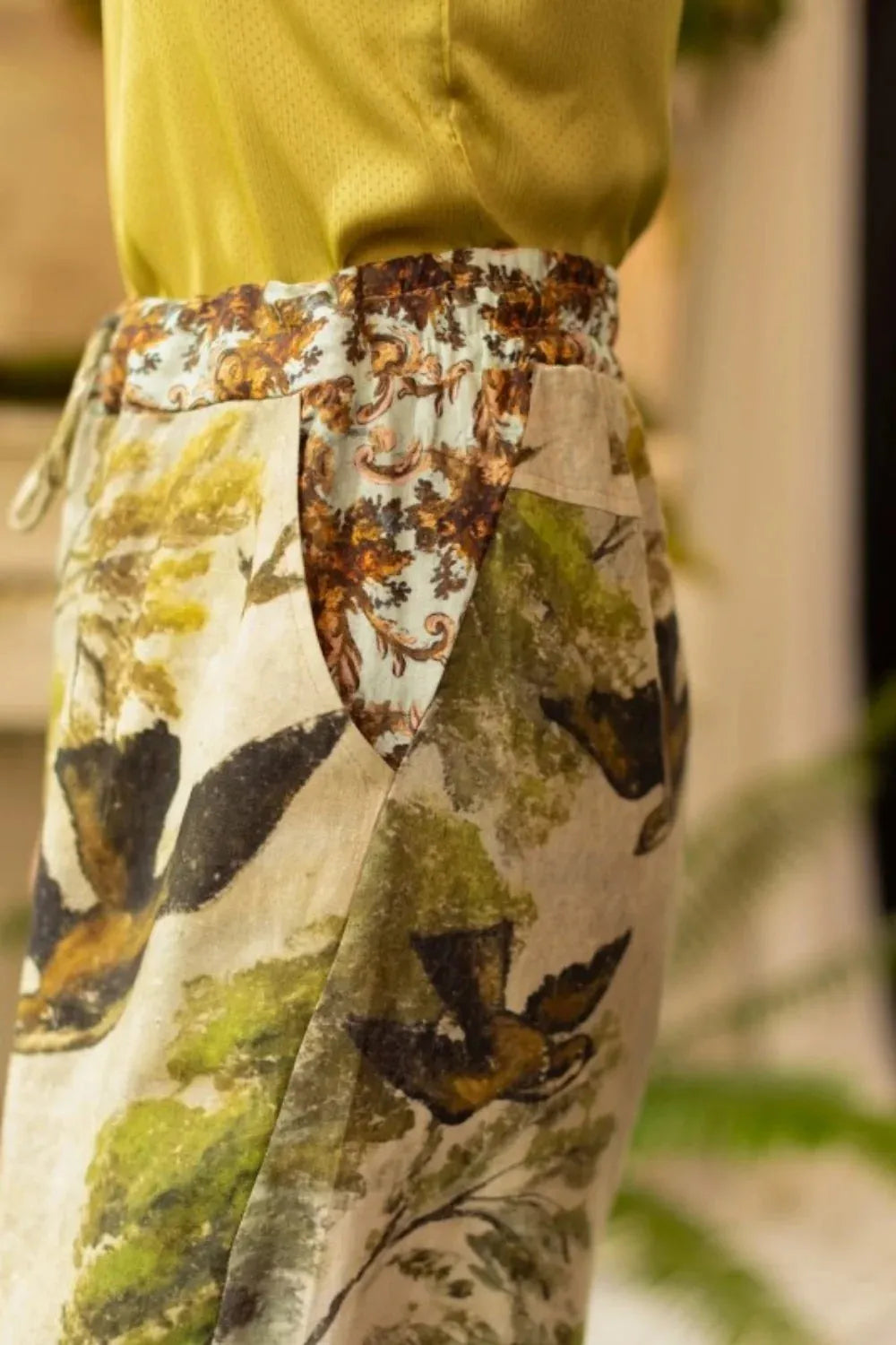 MARKET OF STARS THEATRE OF DREAMS CROPPED ARTISTS PANTS - Stay Wild Collective  