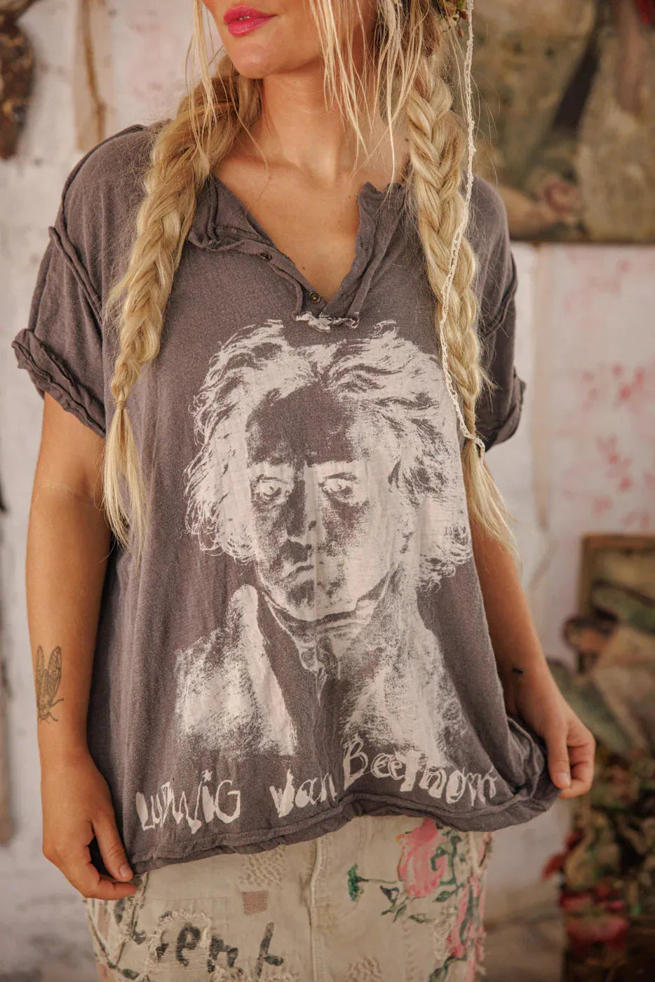 Magnolia Pearl Beethoven Portrait Julien Henley TOP 2539-OZZY-OS - Stay Wild Collective  t shirt