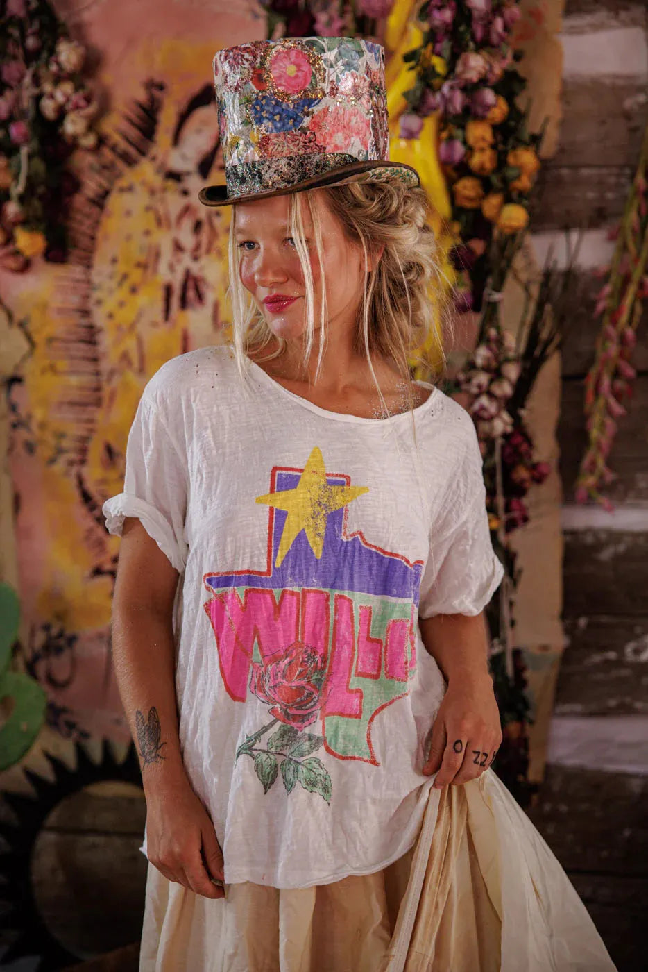 Magnolia Pearl Blue Eyes Willie Nelson Tee TOP 2846-TRUE-OS - Stay Wild Collective  Top