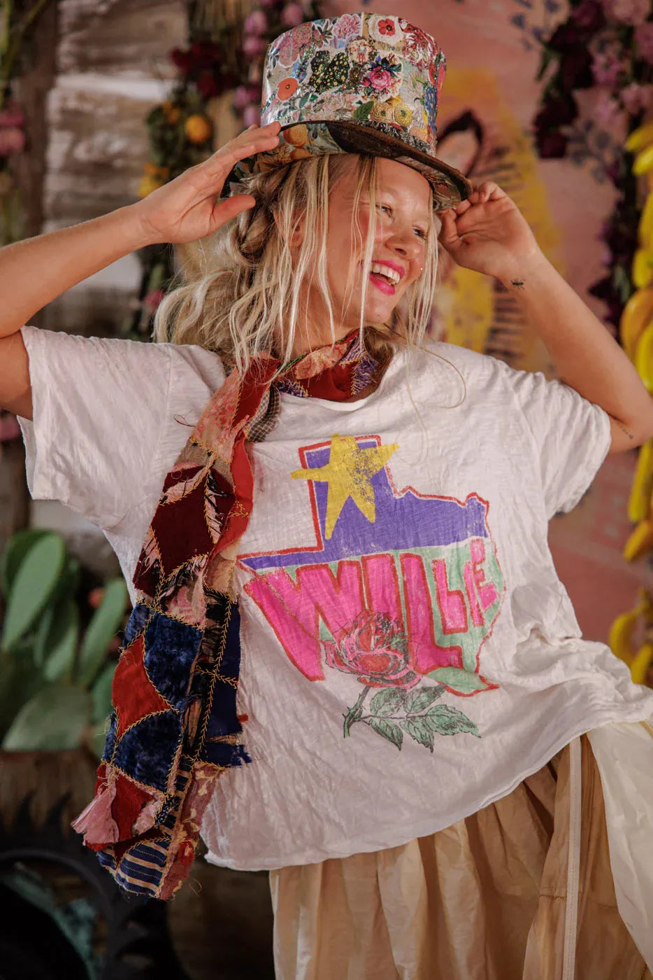 Magnolia Pearl Blue Eyes Willie Nelson Tee TOP 2846-TRUE-OS - Stay Wild Collective  Top