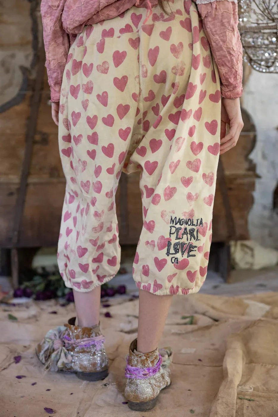 Magnolia Pearl Printed Cali Sweat Shorts 100-EVRHT-OS - Stay Wild Collective  Bloomers