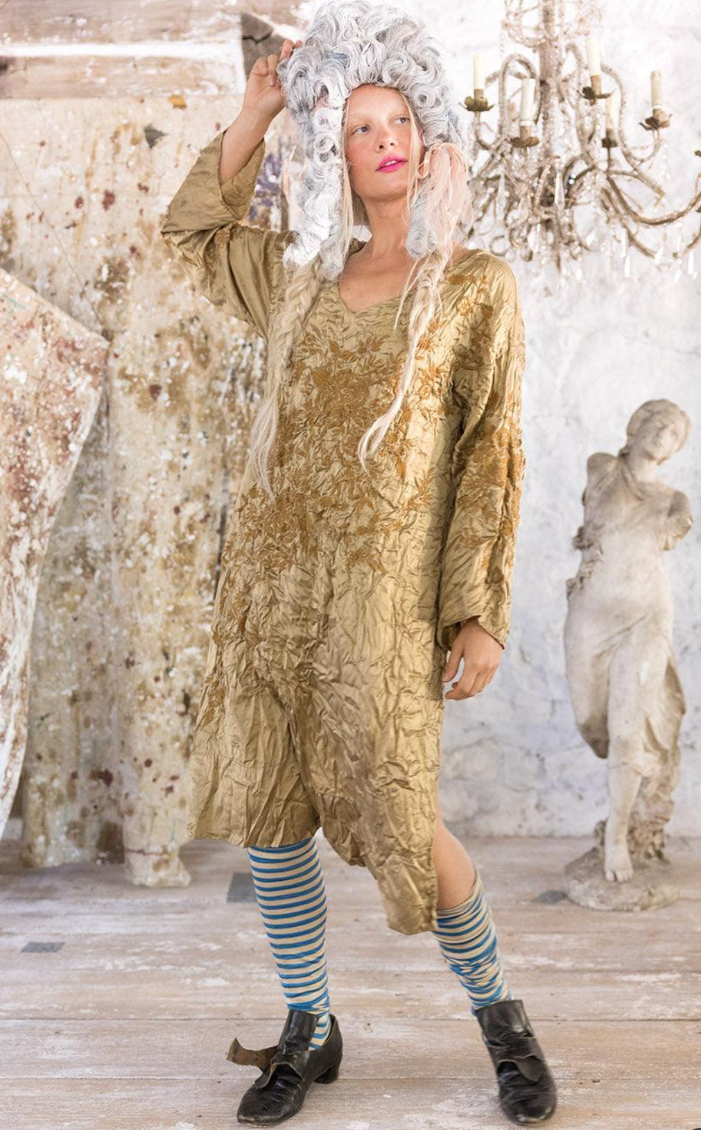  Magnolia Pearl TOP 981-MRGLD-Os parnassus  Tunic SALE - Stay Wild Collective  
