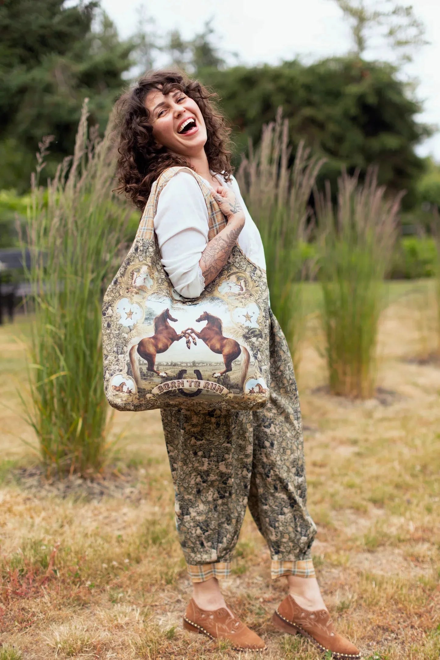 Market Of Stars Born To Run Linen Tote Bag - Stay Wild Collective  bag