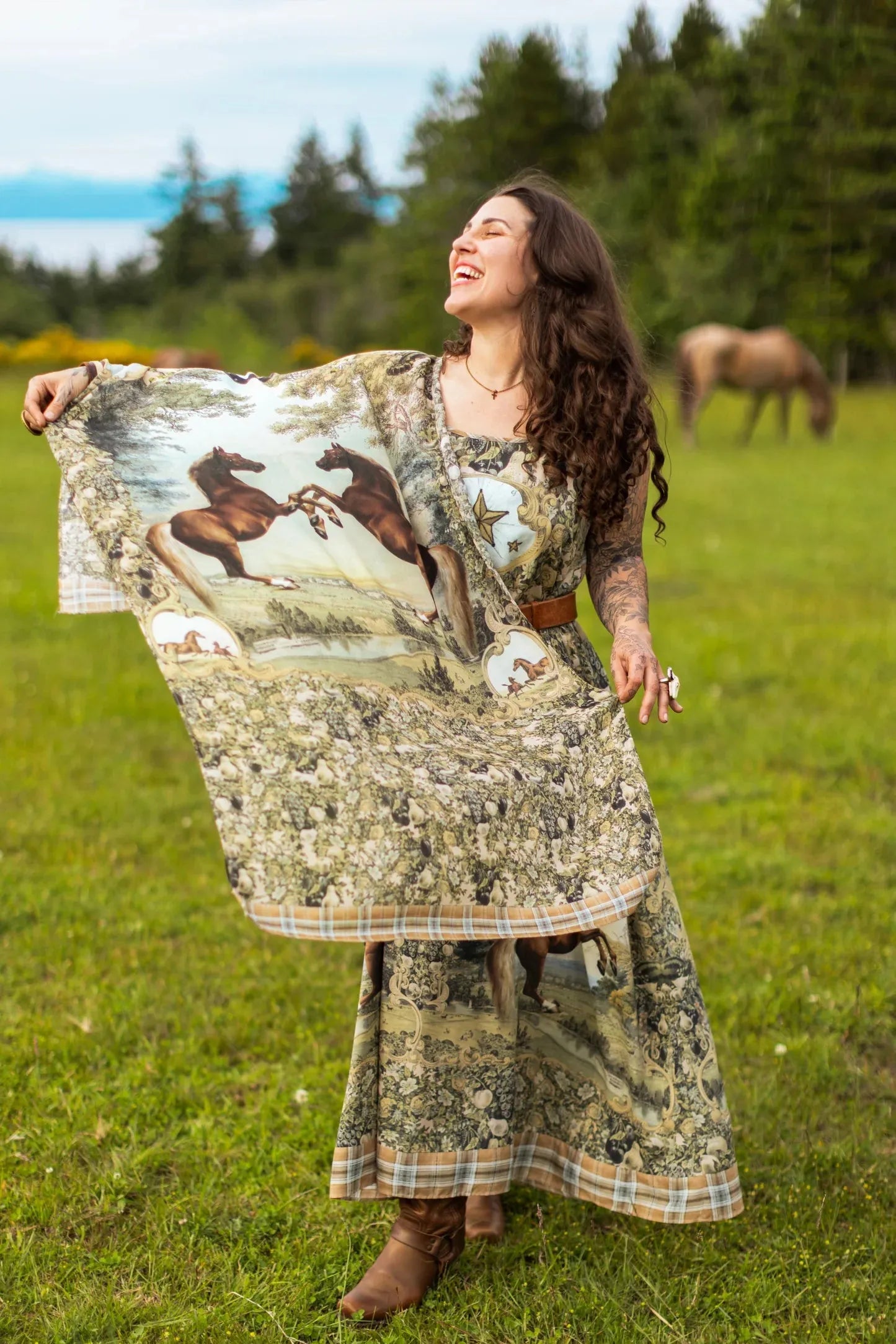 Market Of Stars Born To Run Scarf - Stay Wild Collective  bag