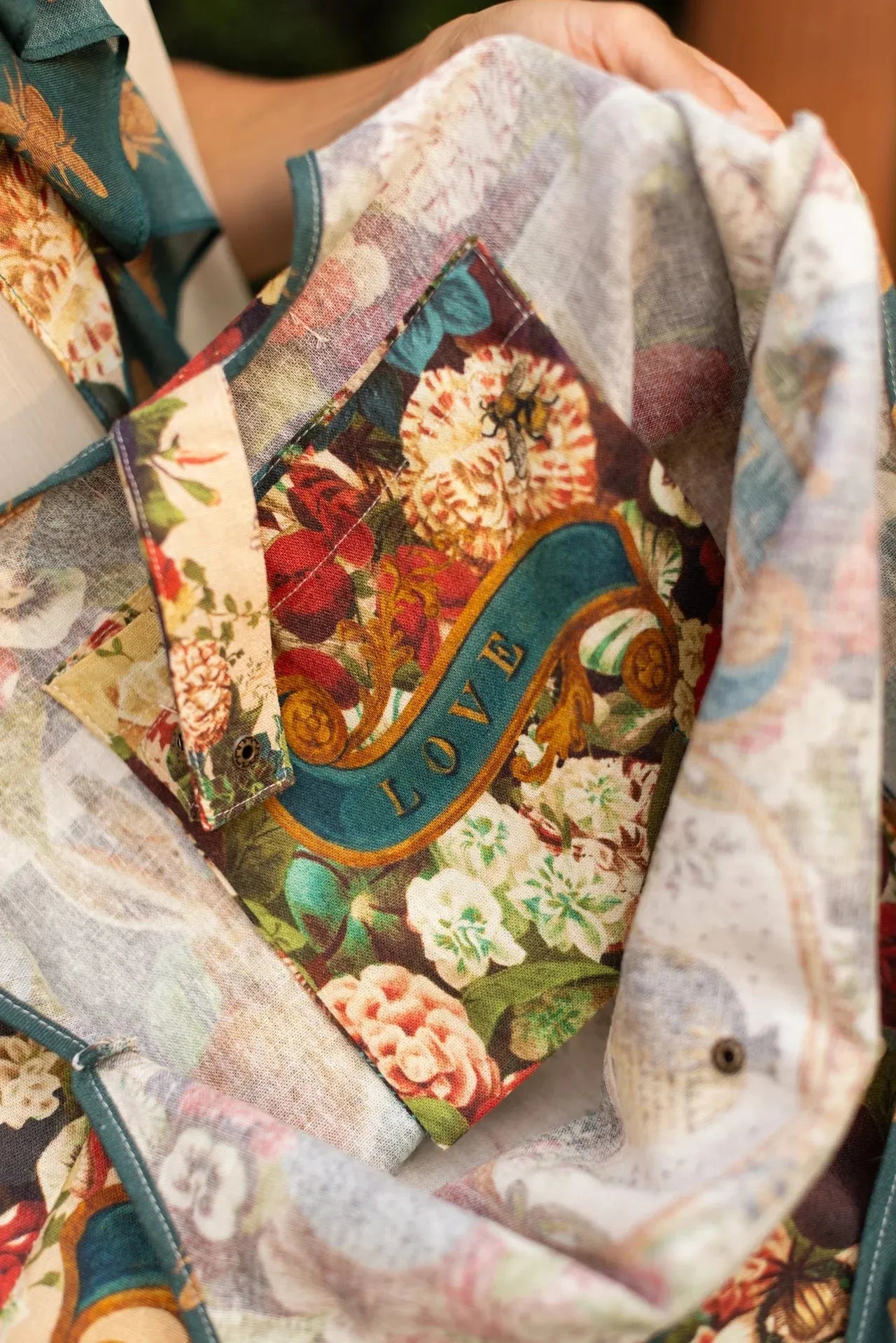 Market Of Stars Stay Gold Tote Bag - Stay Wild Collective  bag
