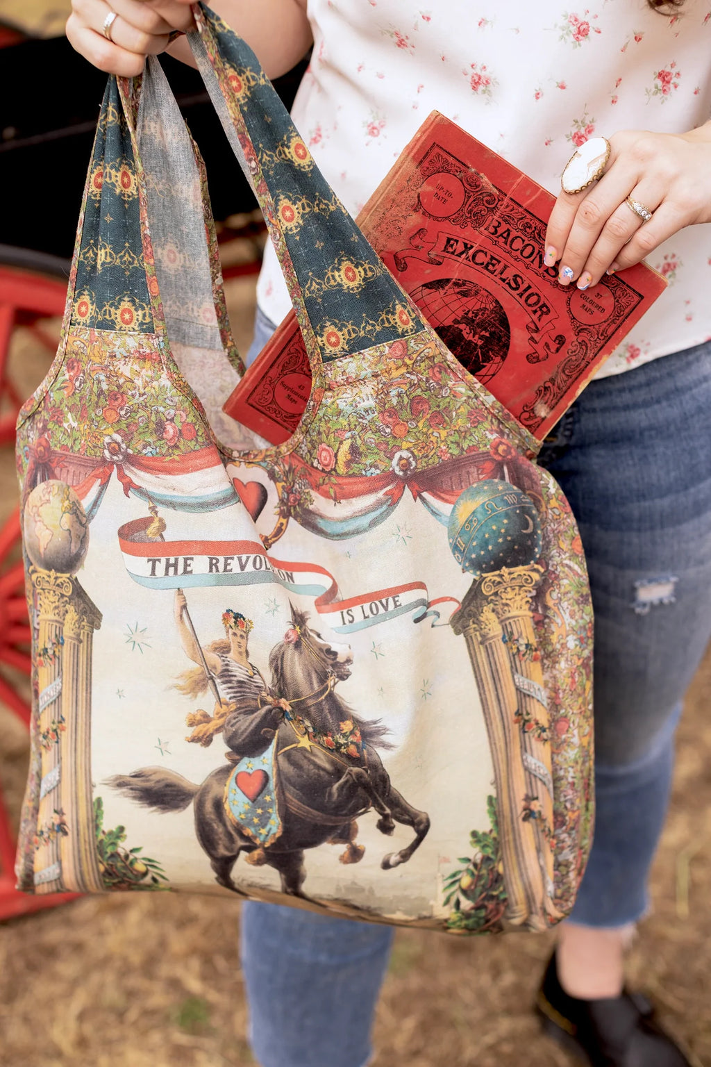  Market of stars LOVE REVOLUTION MARKET TOTE - Stay Wild Collective  