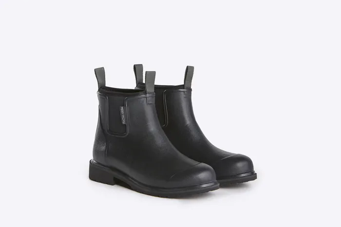 Merry People Bobbi Gumboot | Black - Stay Wild Collective  Shoes