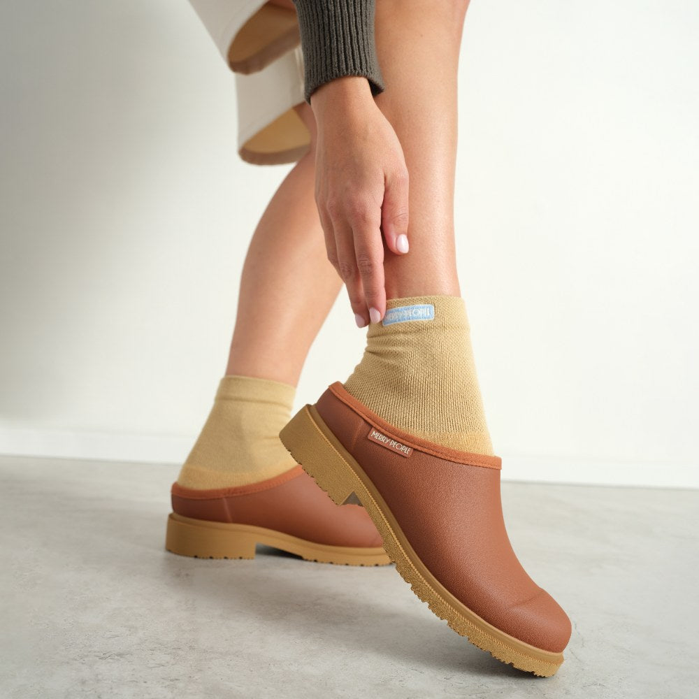 Merry people Billie clog rust - Stay Wild Collective