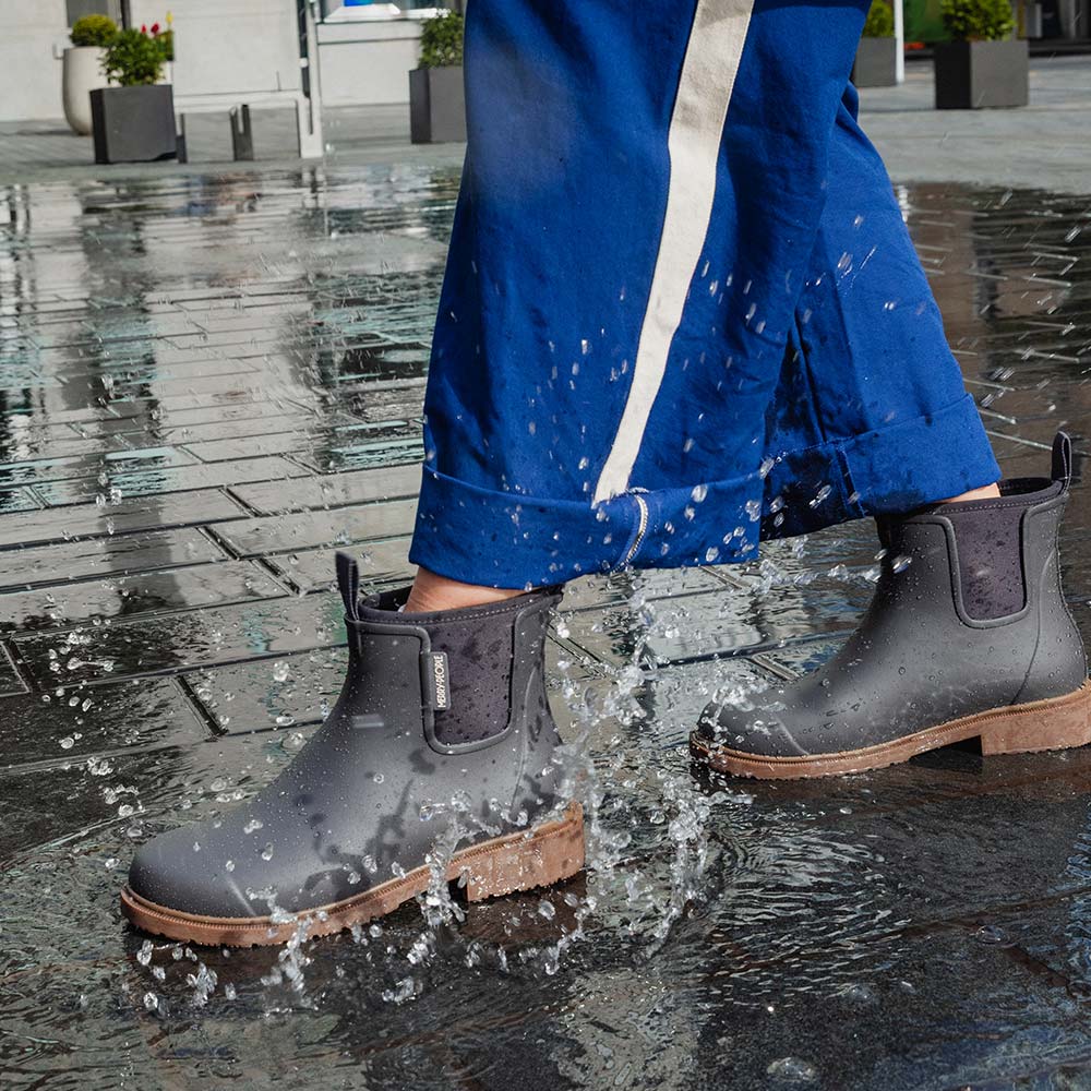  Merry people Bobbi boots charcoal (NEW) please note merry people boots will not be shipped express due to increase in auspost fees - Stay Wild Collective  