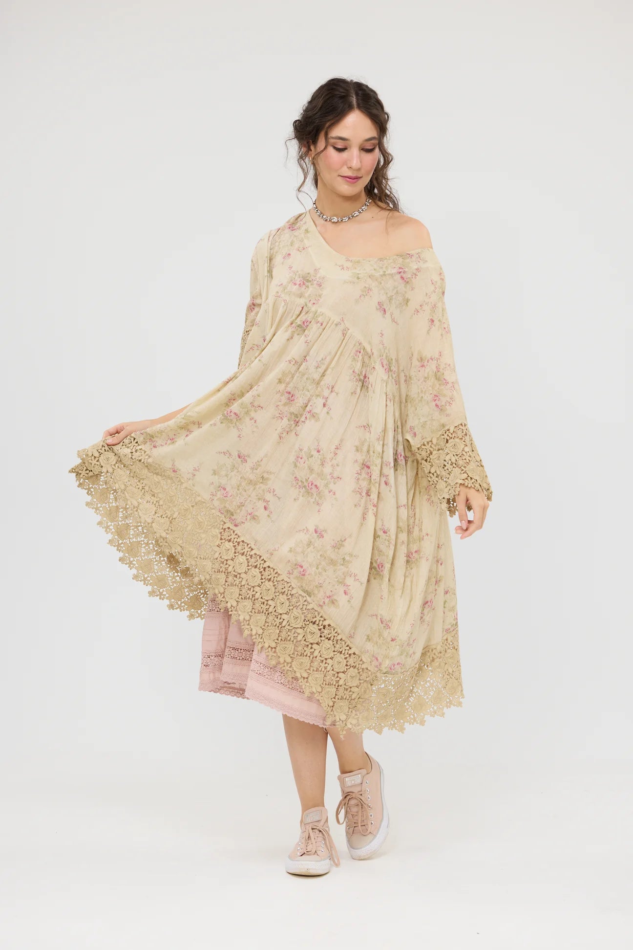  Miss roses sister violet Avalon Floral dress. Faded Rose print - Stay Wild Collective  