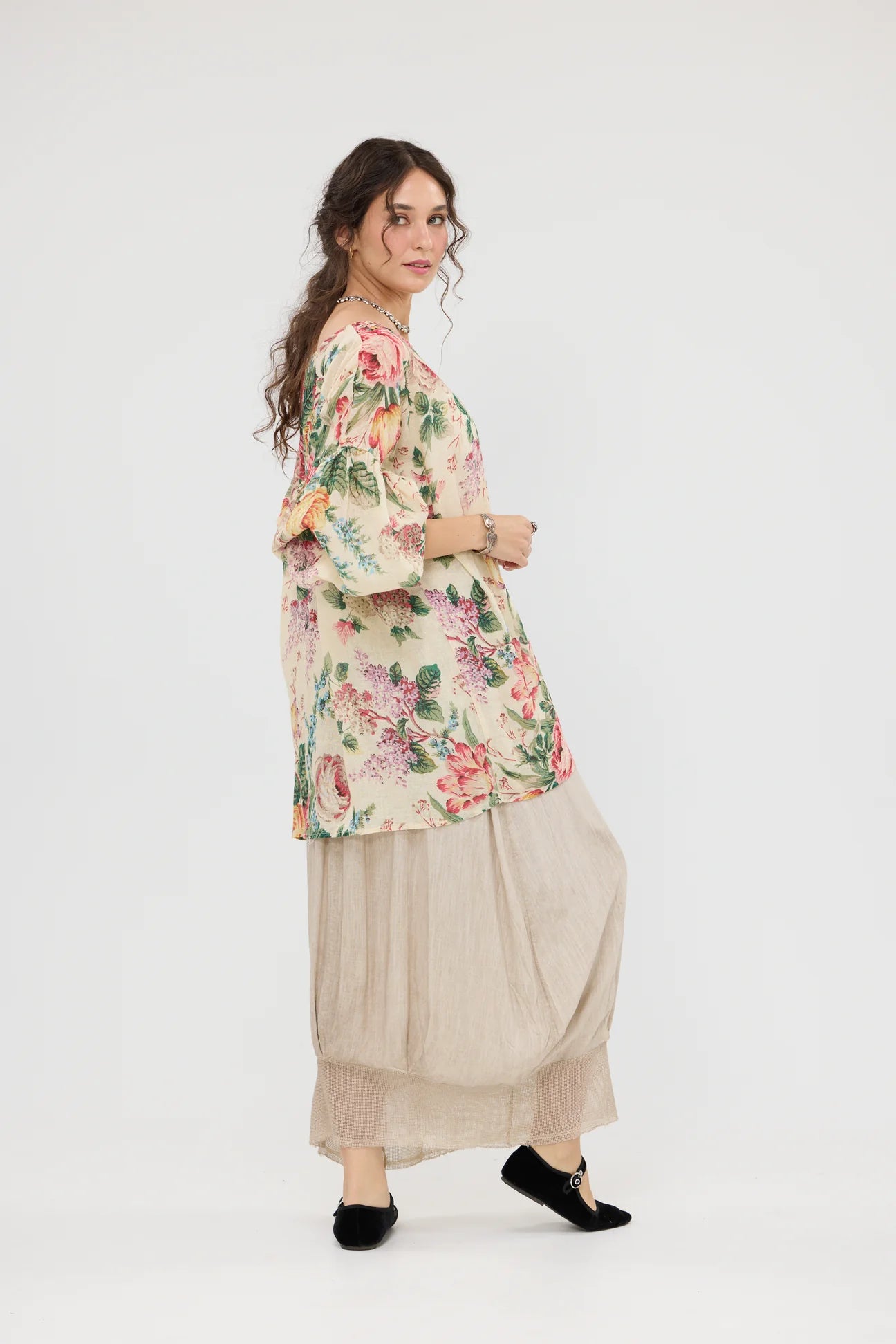  Miss roses sister violet Florist. Linen and Cotton Botanical bouquet top in a fluid Romantic vintage inspired style. - Stay Wild Collective  