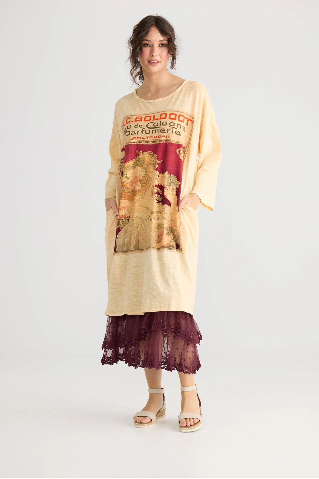  Miss roses sister violet Layla Tshirt cotton Art Nouveau dress. Cherry - Stay Wild Collective  