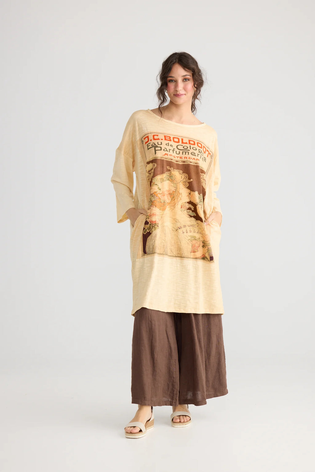  Miss roses sister violet Layla Tshirt cotton Art Nouveau dress. Chocolate - Stay Wild Collective  