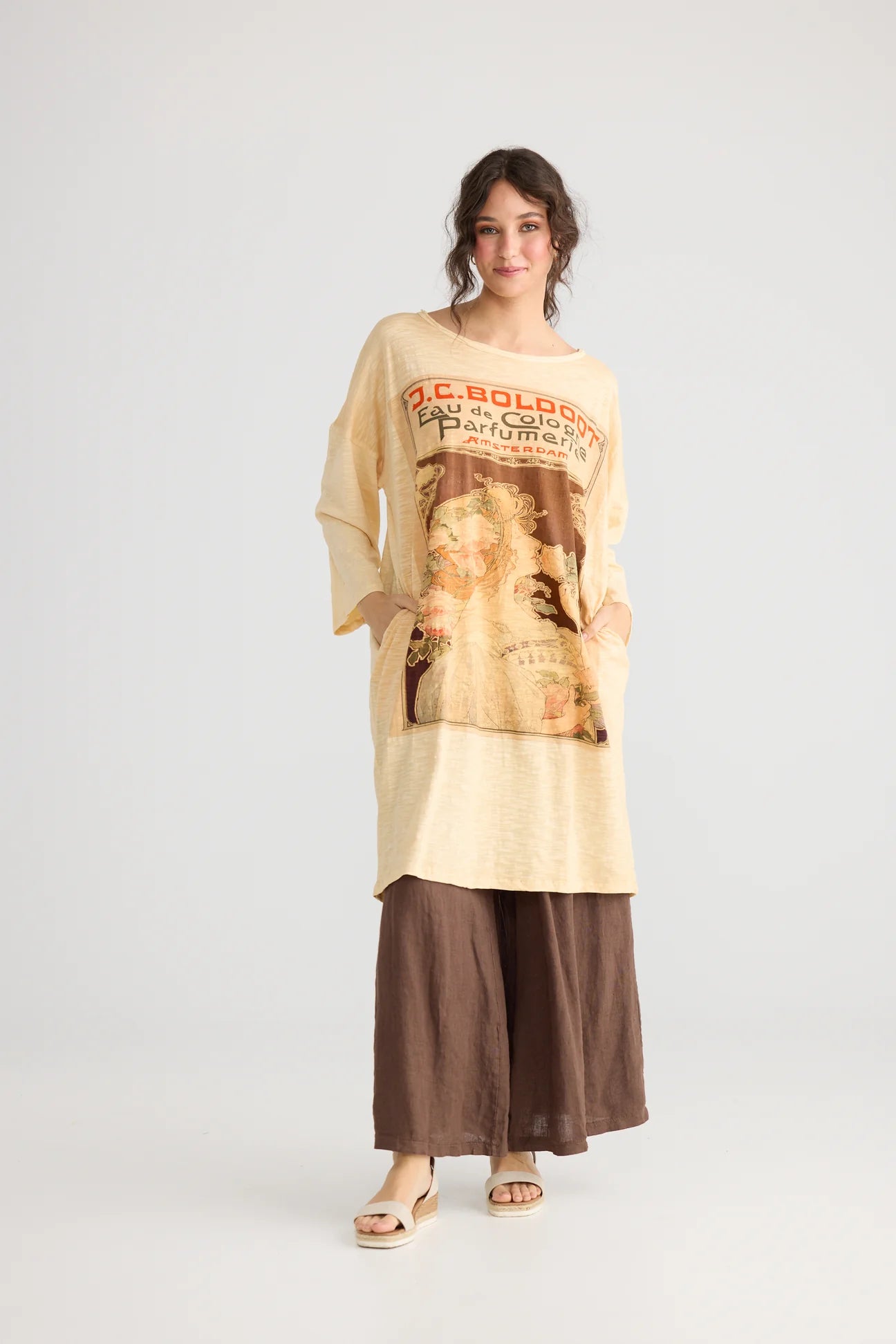  Miss roses sister violet Layla Tshirt cotton Art Nouveau dress. Chocolate - Stay Wild Collective  