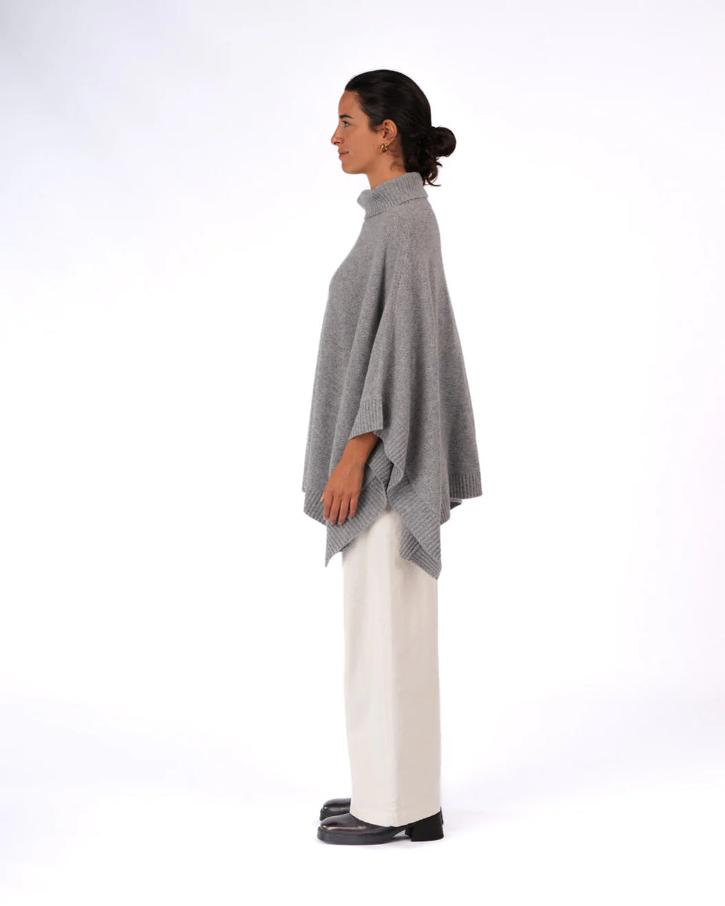   Montaigne Agnes 100% New Zealand lambs wool poncho O/S - Stay Wild Collective  