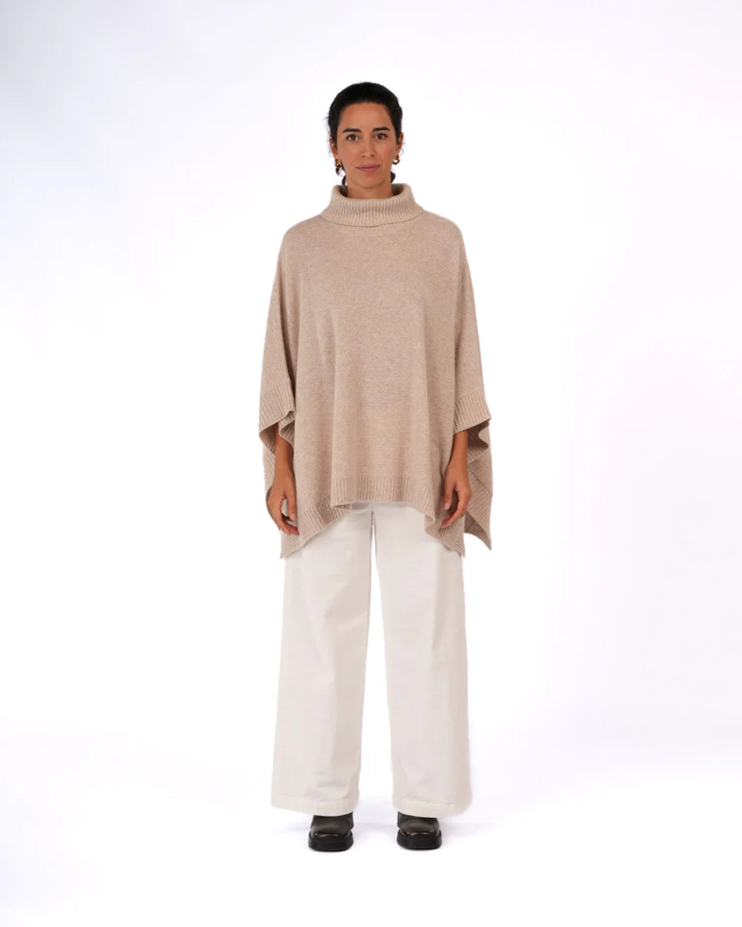   Montaigne Agnes 100% New Zealand lambs wool poncho O/S - Stay Wild Collective  