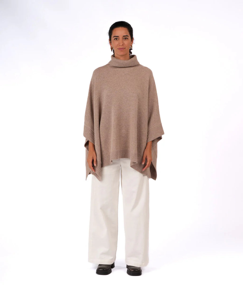   Montaigne Agnes 100% New Zealand lambs wool poncho O/S - Stay Wild Collective  